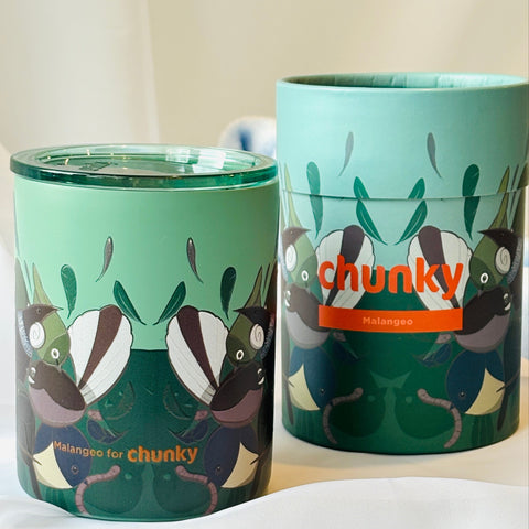 Two colorful keep cups with bird llustrations and 'chunky' branding on a white background.